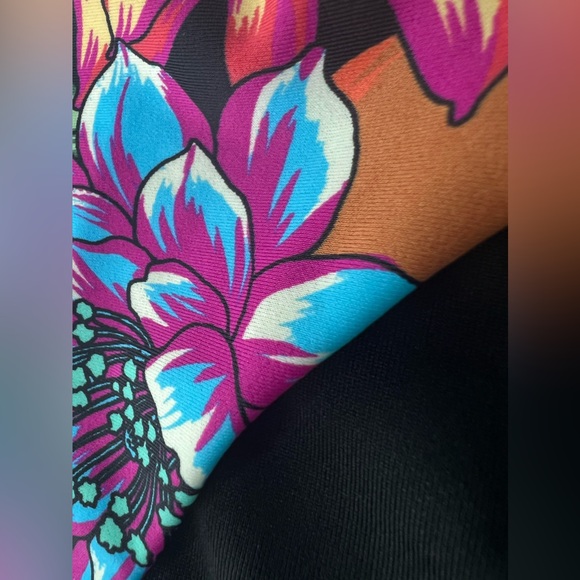 O’Neill Reina Tropical Alamitos Bikini Bottoms Size:XL NWT  “NO HYGIENIC LINER” - Picture 3 of 8